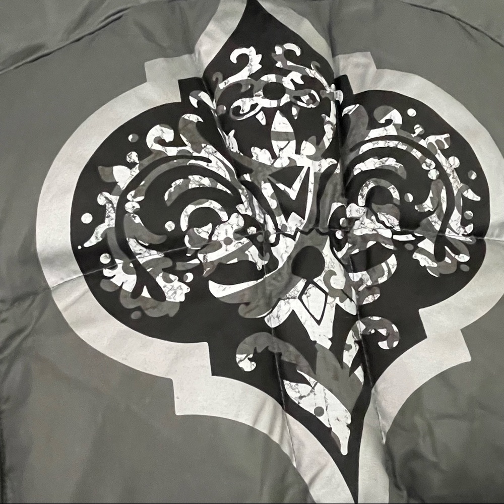 Athleta Grey Down Puffer Jacket - Picture 7 of 16